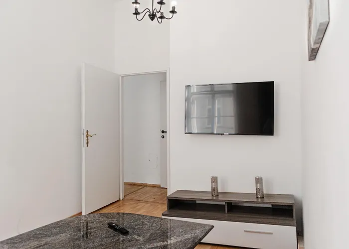 Apartment Belvedere Private In Shared Aprt - 12 Min From Center *